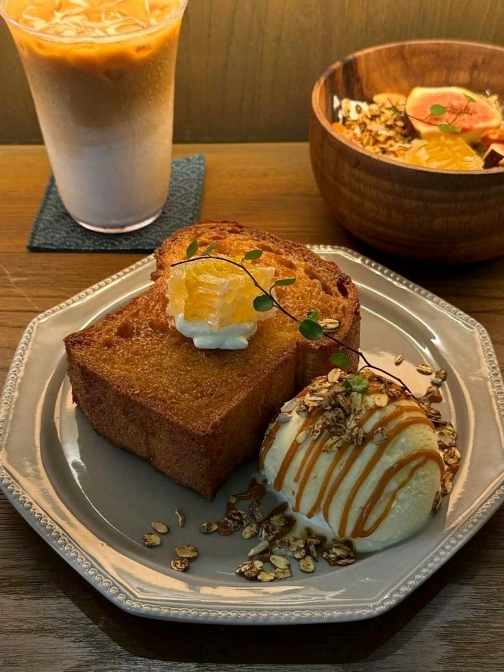 Cafe Eats